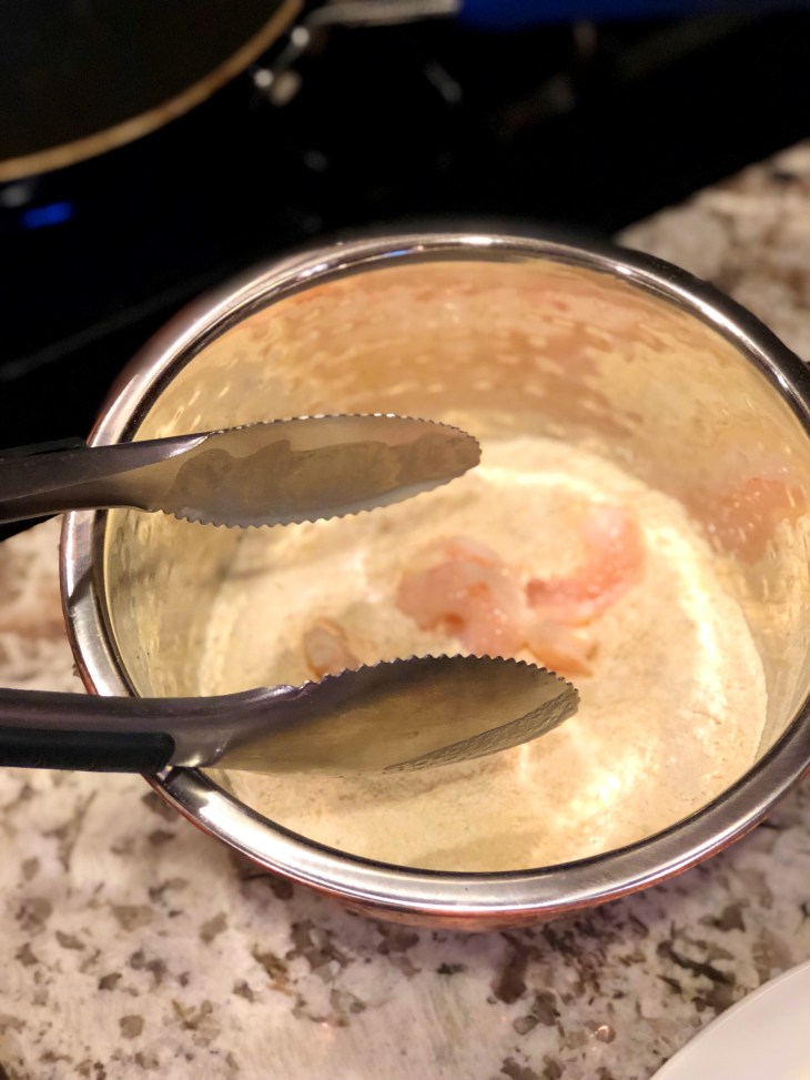 25CB5E60-70B8-400A-90F2-FFFB756EF29E