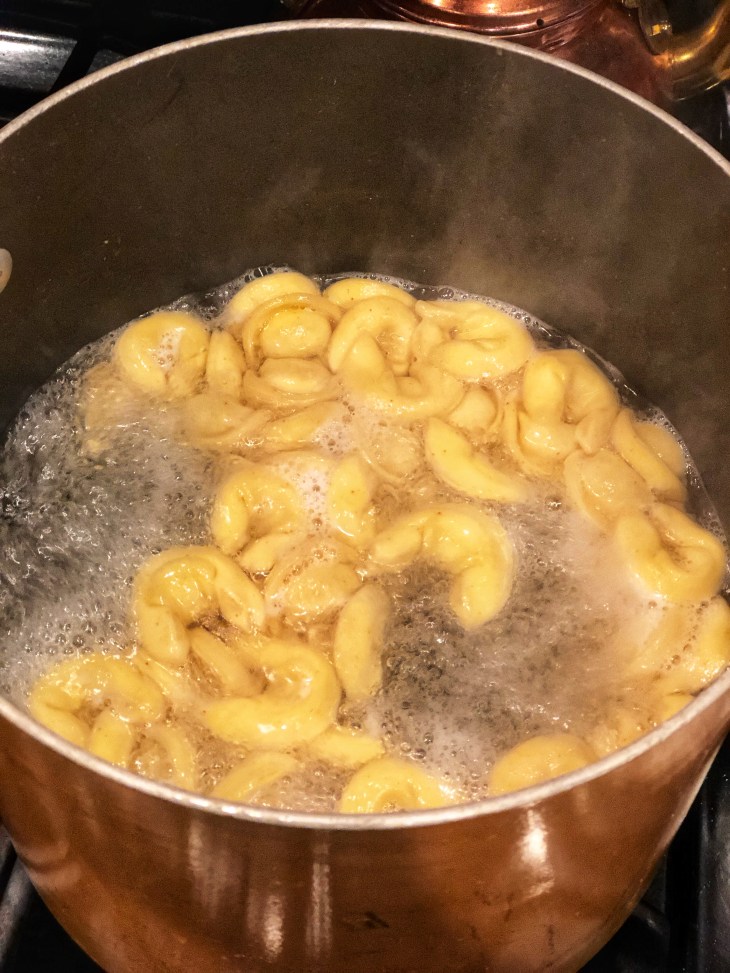 7461348a-b2a5-4a4d-b3ec-c7a8cfdbdb9d